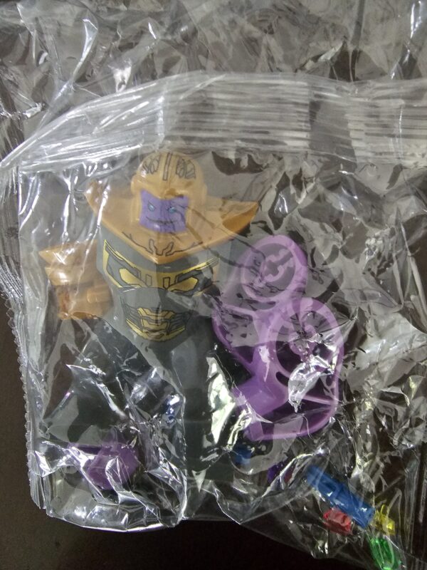 NEW LEGO® THANOS Lavender Arms Minifigure WITH Gauntlet And All 6 Infinity Stones 7610