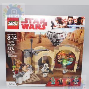 BRAND NEW Lego Star Wars Mos Eisley Cantina 75205 Set - Retired Product